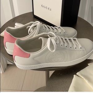 Gucci Sneakers